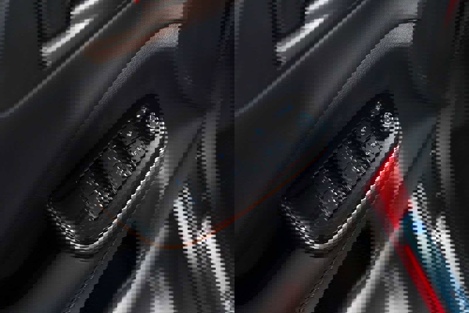 New 2025 Toyota Crown Signia image 25