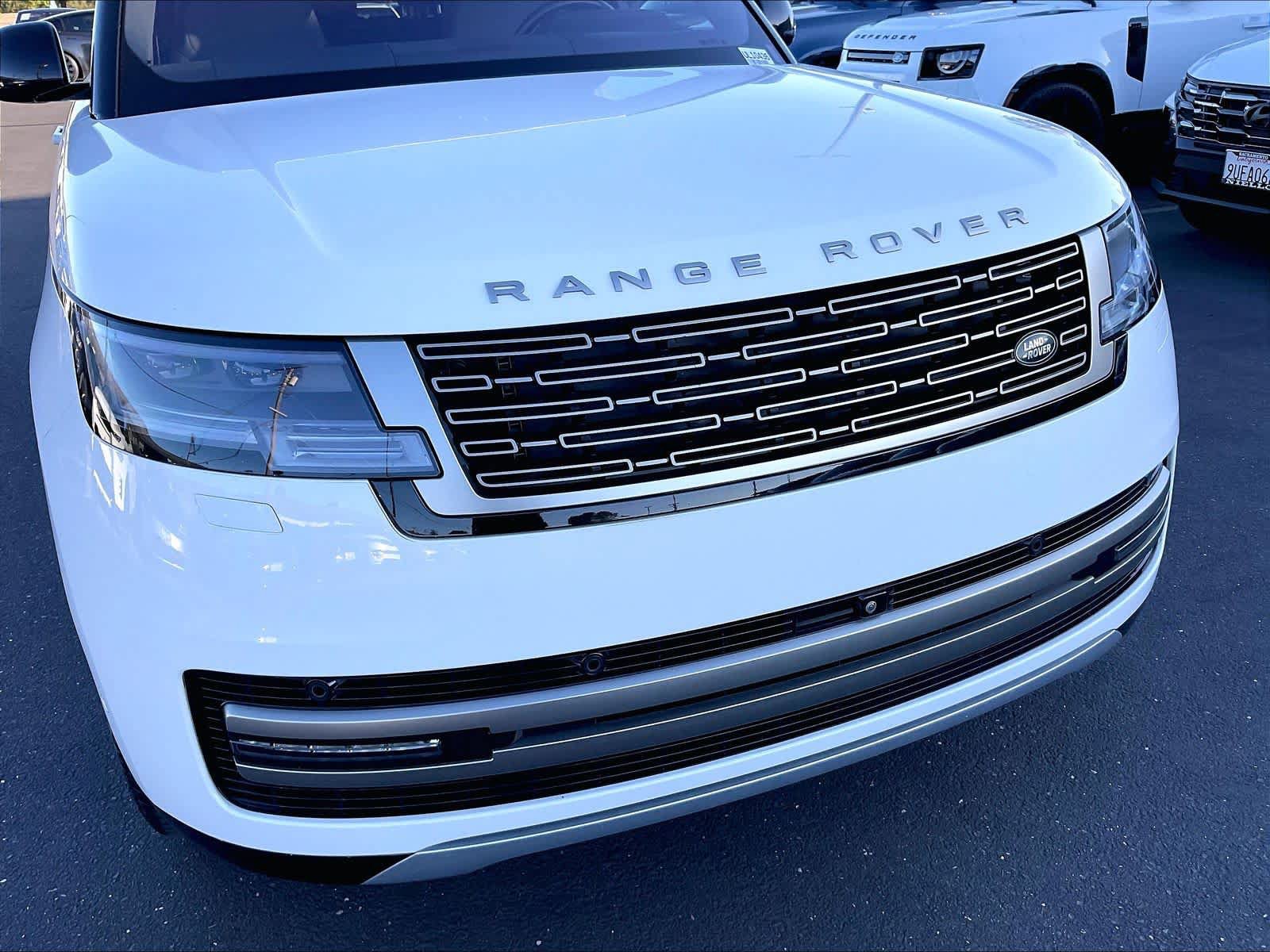 Used 2023 Land Rover Range Rover Long Wheelbase SE AWD/4WD image 33