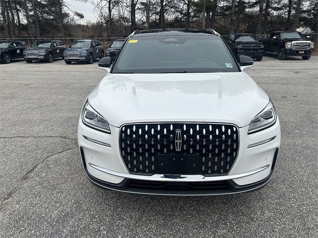 Used 2024 Lincoln Corsair Reserve w/ Equipment Group 201A image 8