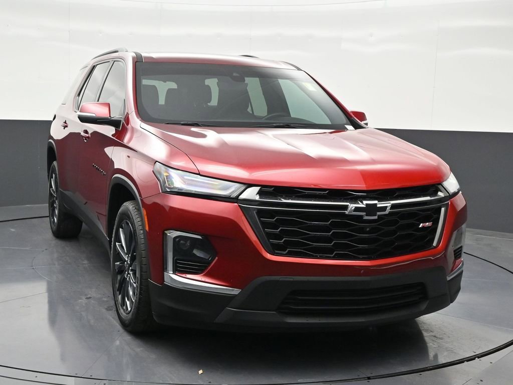 Used 2023 Chevrolet Traverse RS image 8