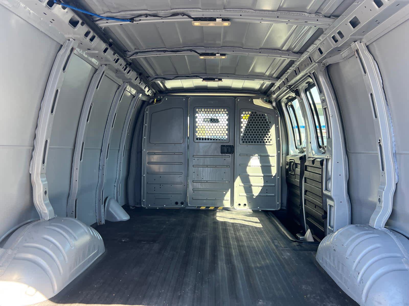 Certified 2019 Chevrolet Express 2500 w/ Chrome Appearance Package image 31