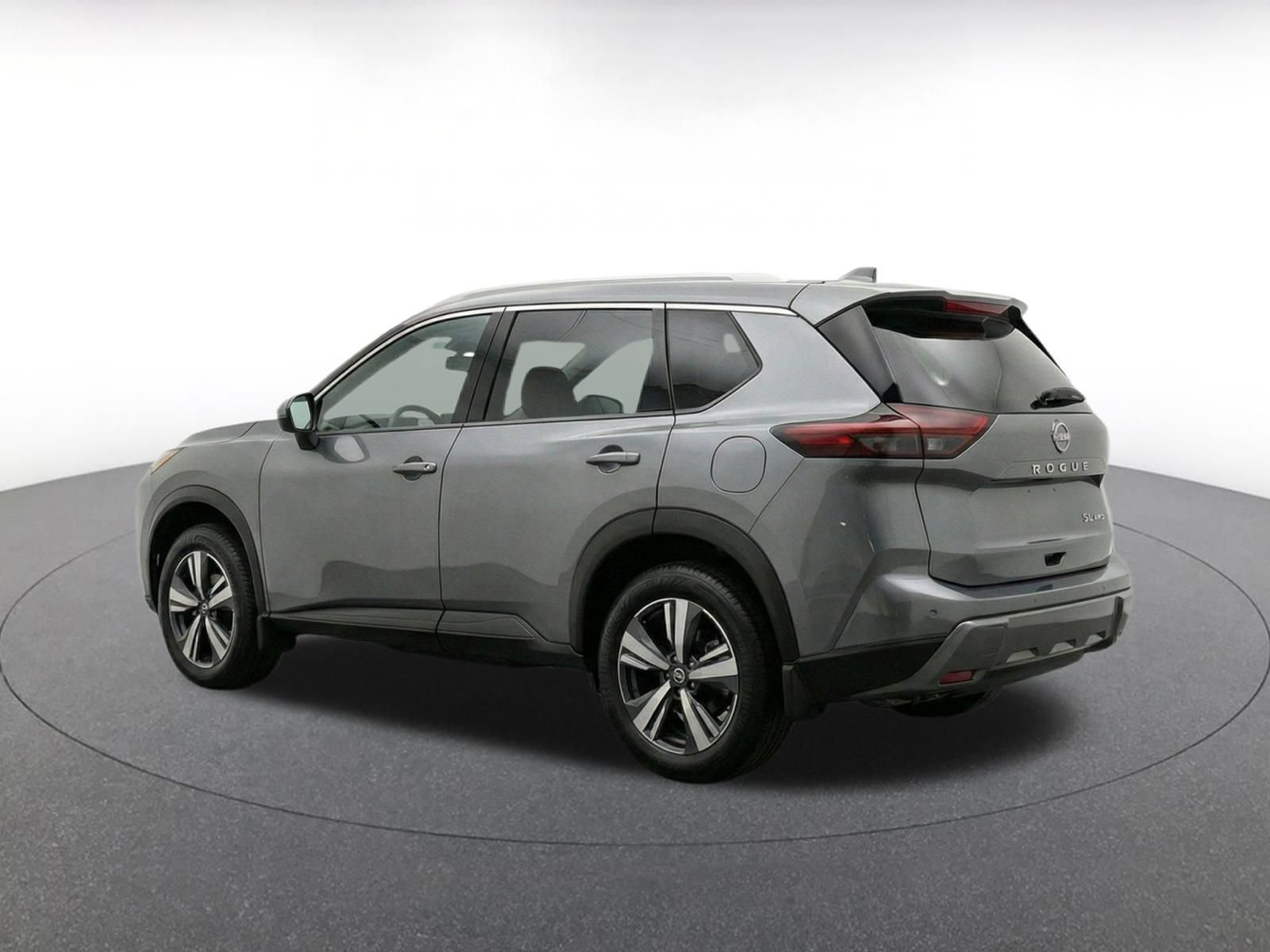 Used 2026 Nissan Rogue SL AWD/4WD image 7