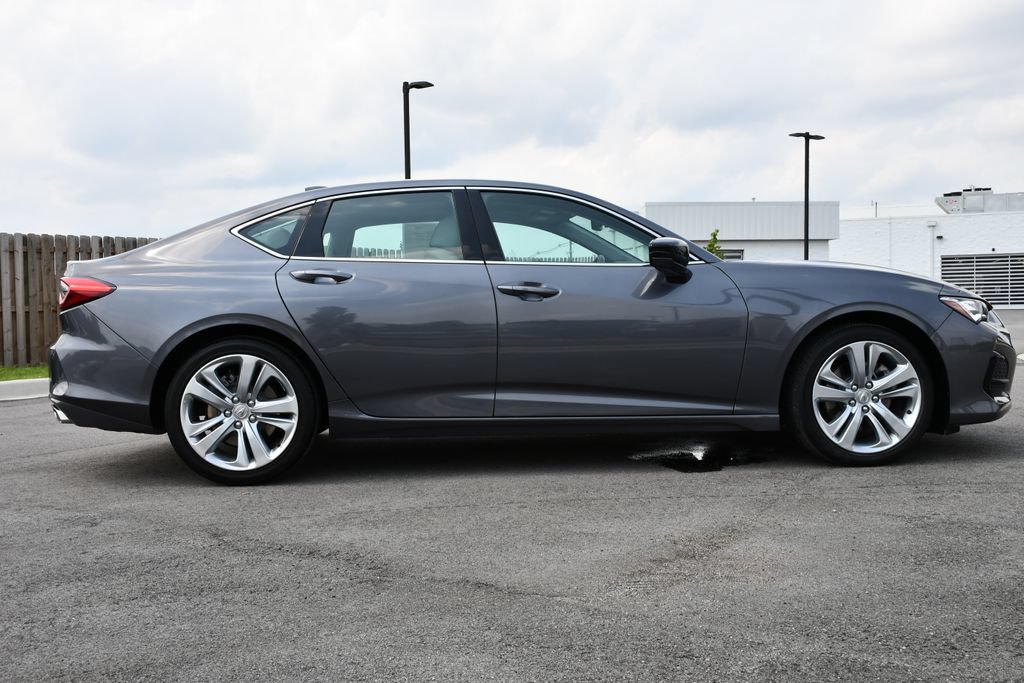 Used 2023 Acura TLX w/ Technology Package FWD image 11