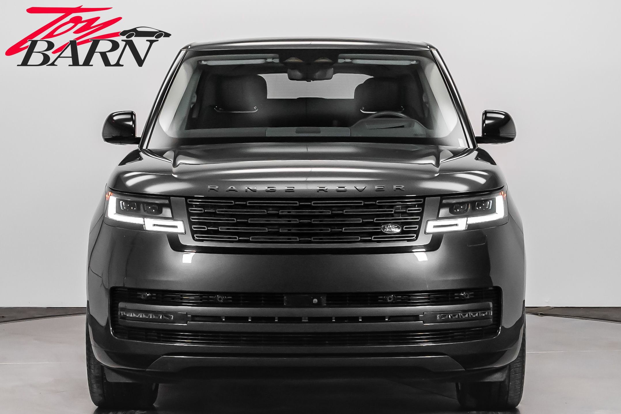 Used 2024 Land Rover Range Rover SE image 8