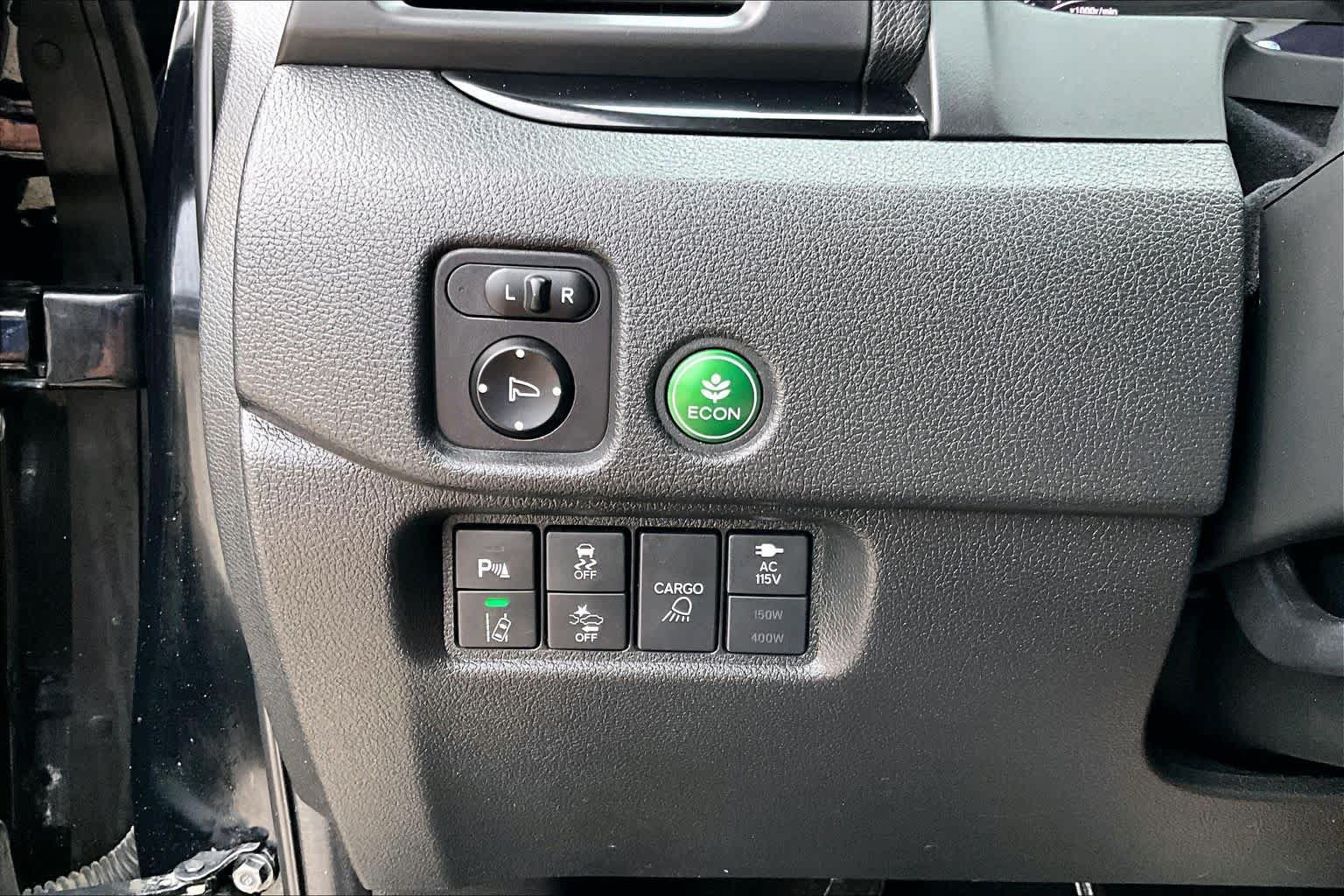 Used 2018 Honda Ridgeline RTL-E image 33