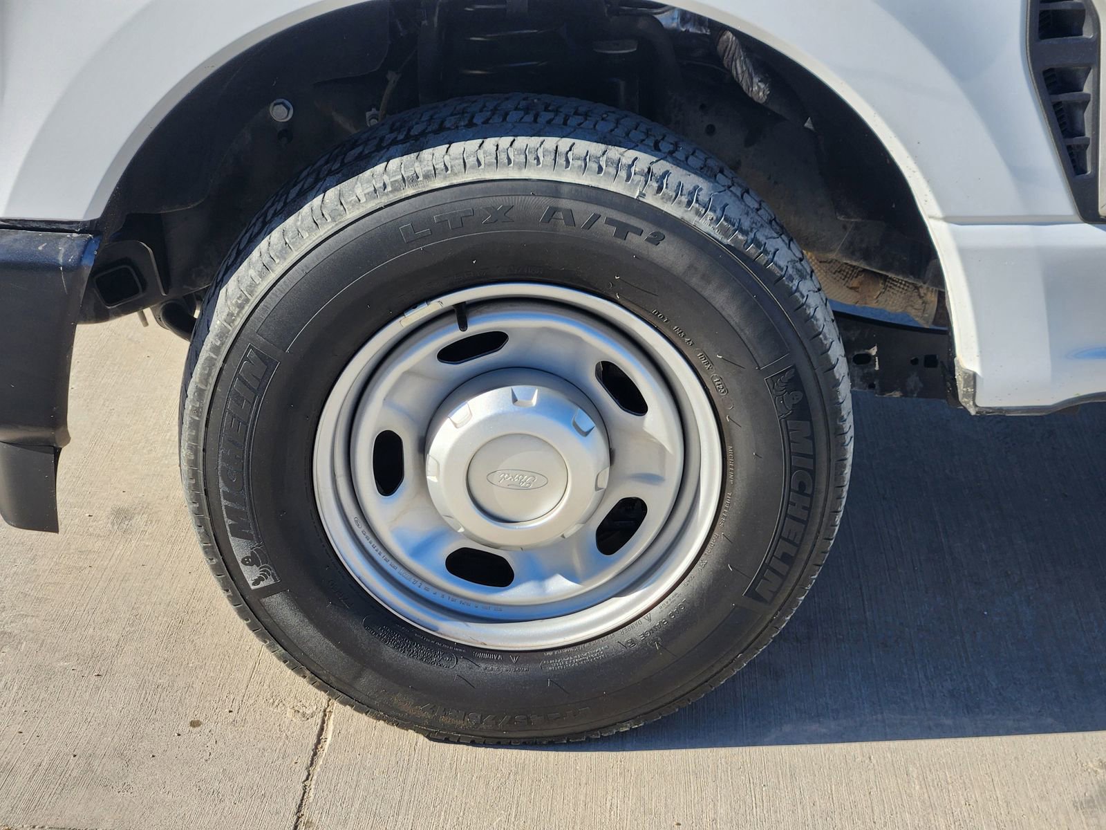 Used 2023 Ford F250 XL w/ 360-Degree Camera Package image 11