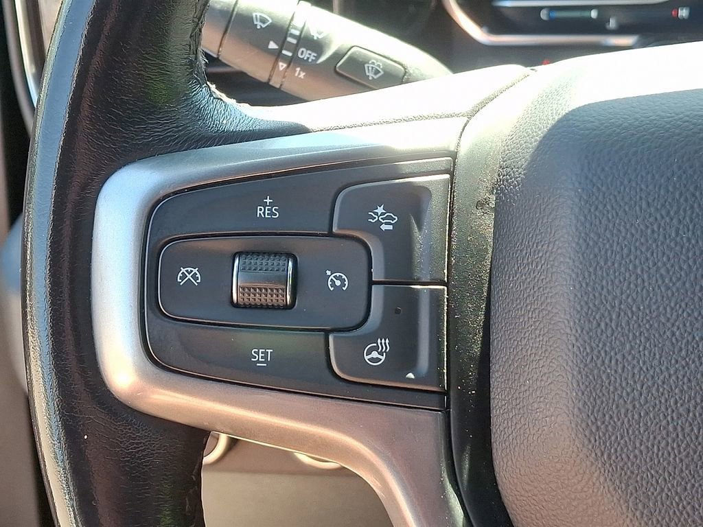 Used 2022 Chevrolet Silverado 1500 LT AWD/4WD image 26