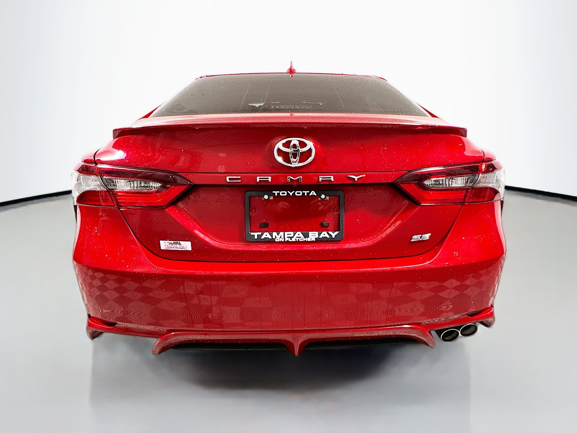 Used 2024 Toyota Camry SE image 6