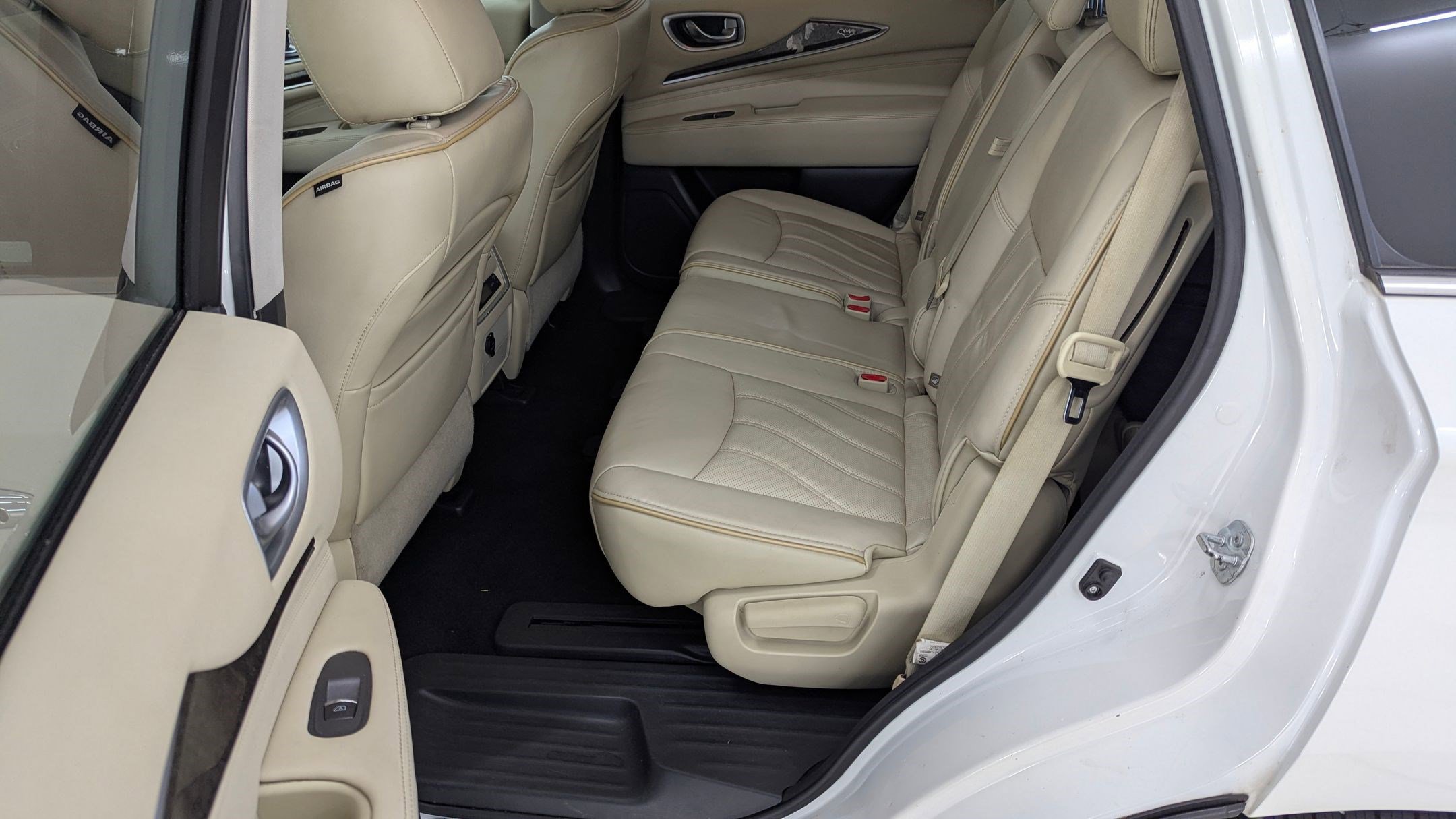 Used 2015 INFINITI QX60 FWD w/ Premium Plus Package image 14