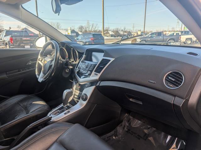 Used 2016 Chevrolet Cruze LT image 23