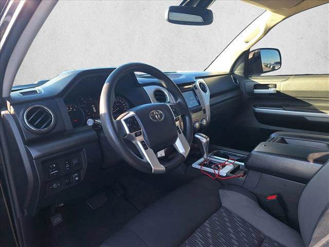 Used 2018 Toyota Tundra SR5 image 9