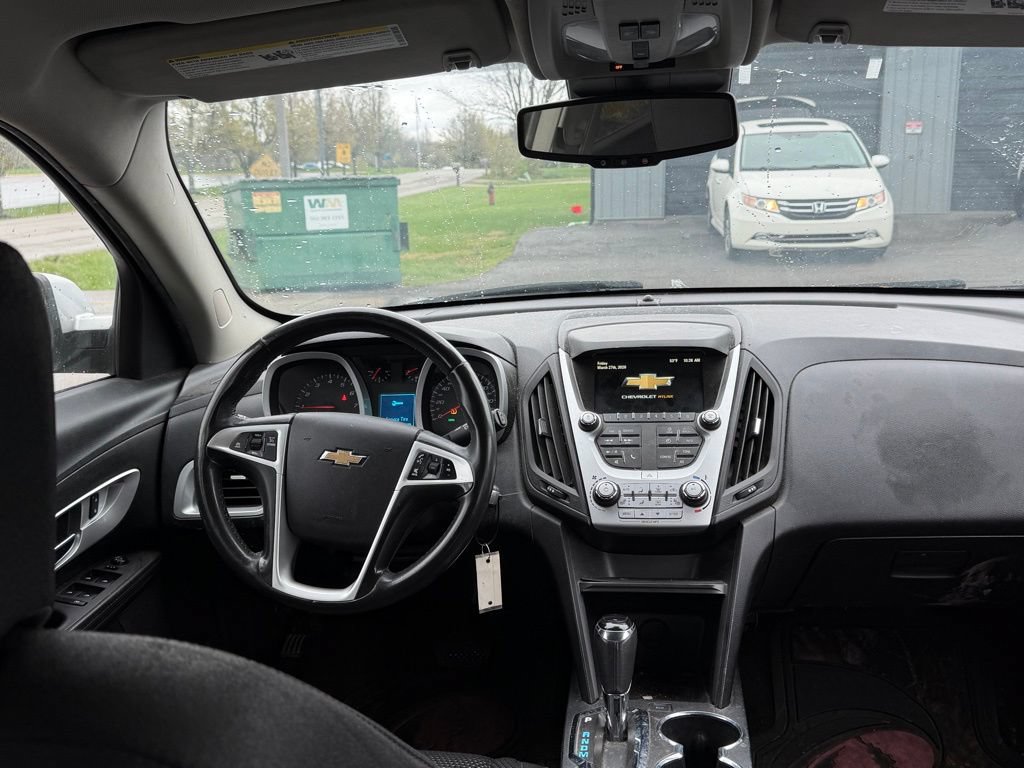 Used 2017 Chevrolet Equinox LT w/ Convenience Package FWD image 7