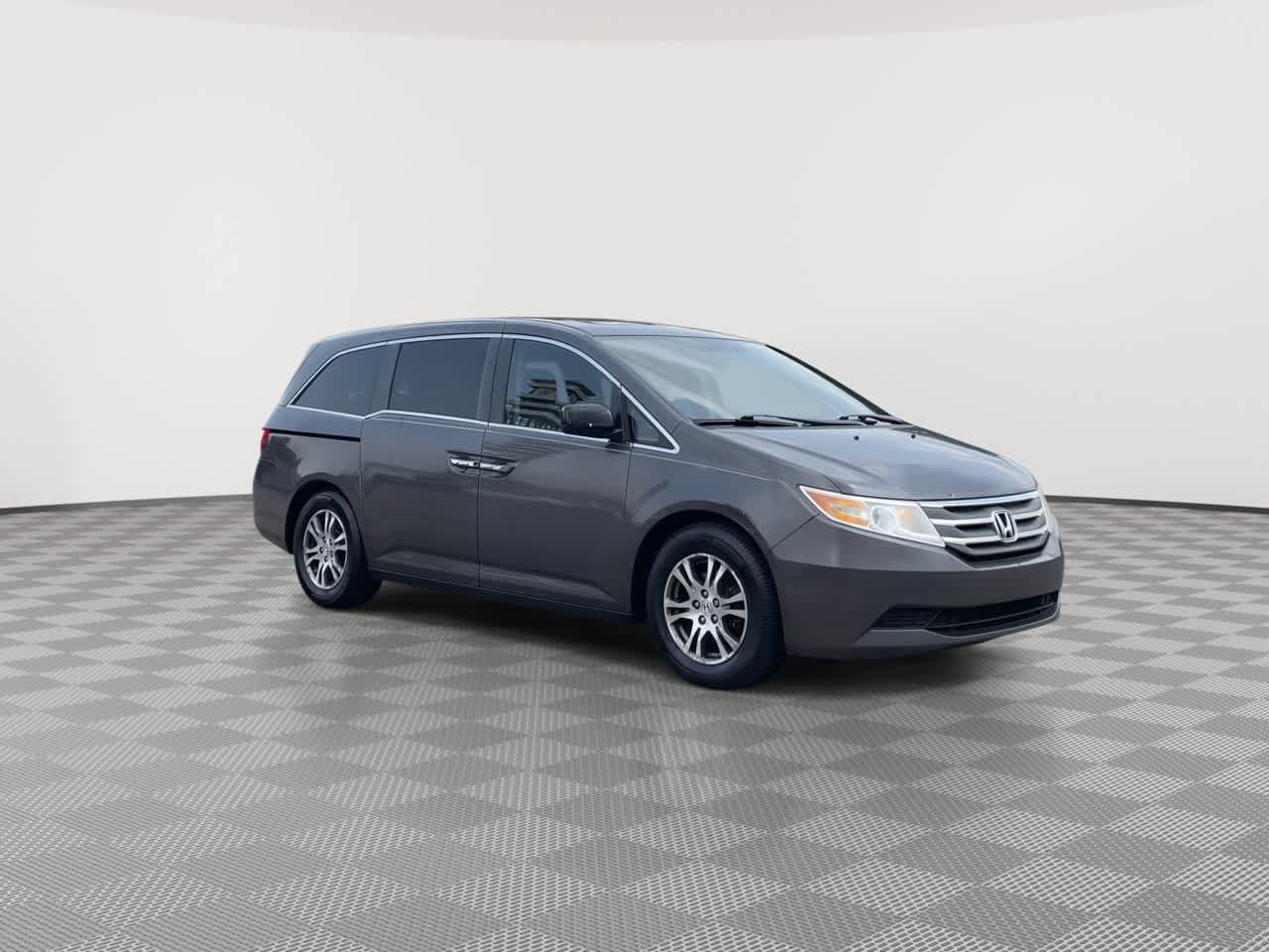 Used 2013 Honda Odyssey EX-L video 2