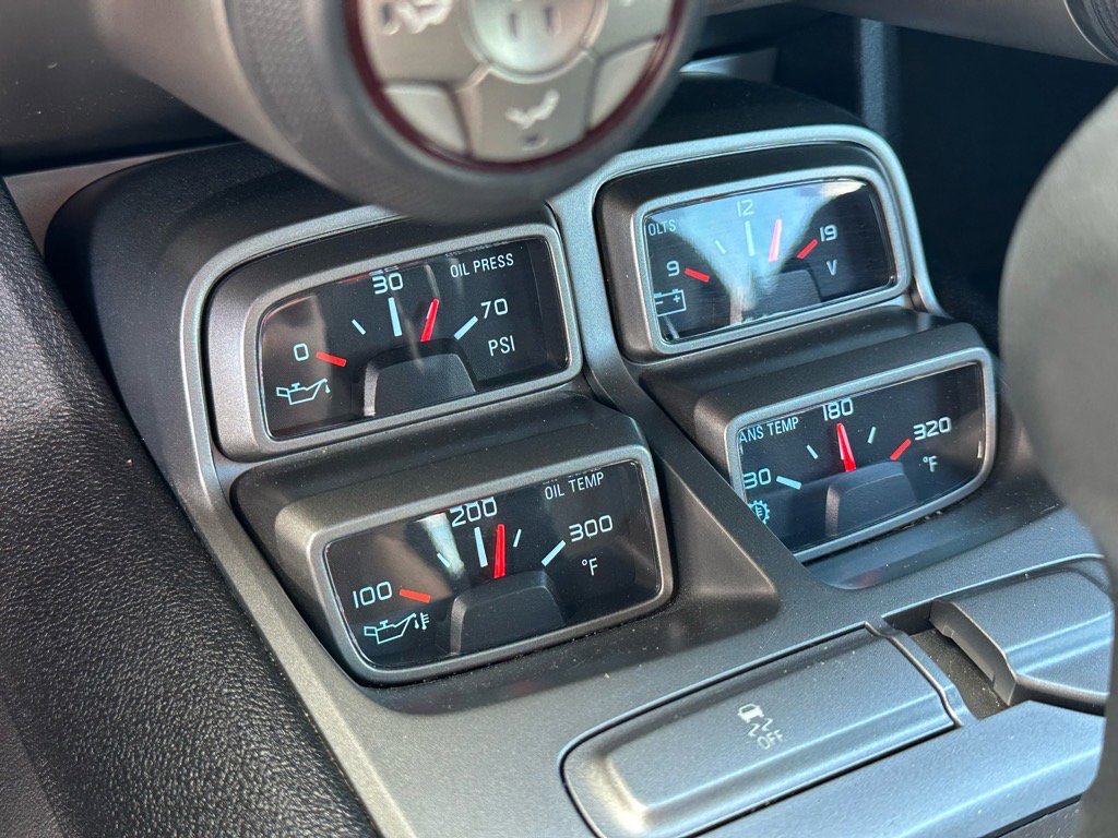 Used 2010 Chevrolet Camaro SS w/ RS Package image 16