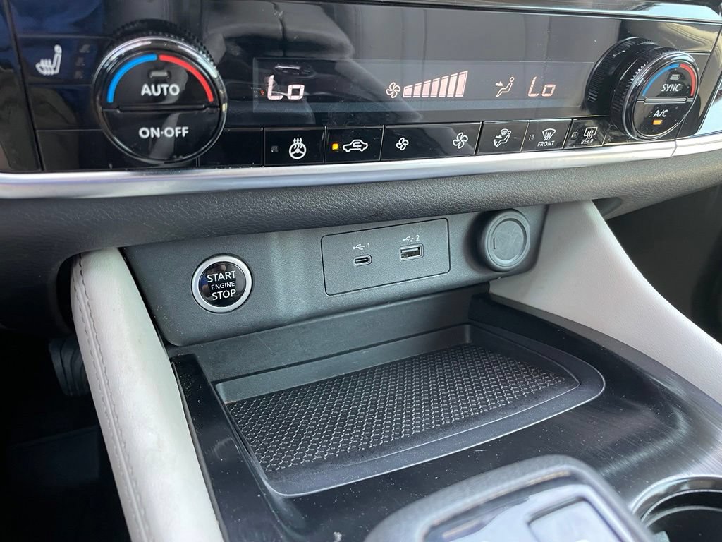 Used 2023 Nissan Rogue SL AWD/4WD image 19