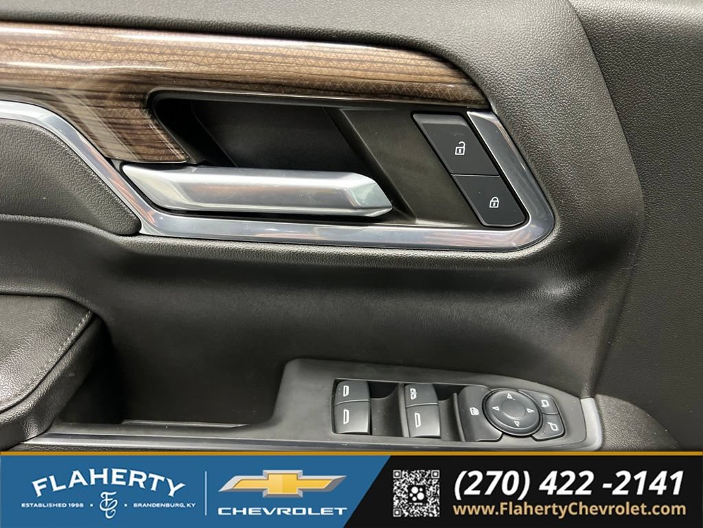 Used 2024 Chevrolet Silverado 1500 LT Trail Boss w/ LT Trail Boss Premium Package AWD/4WD image 23