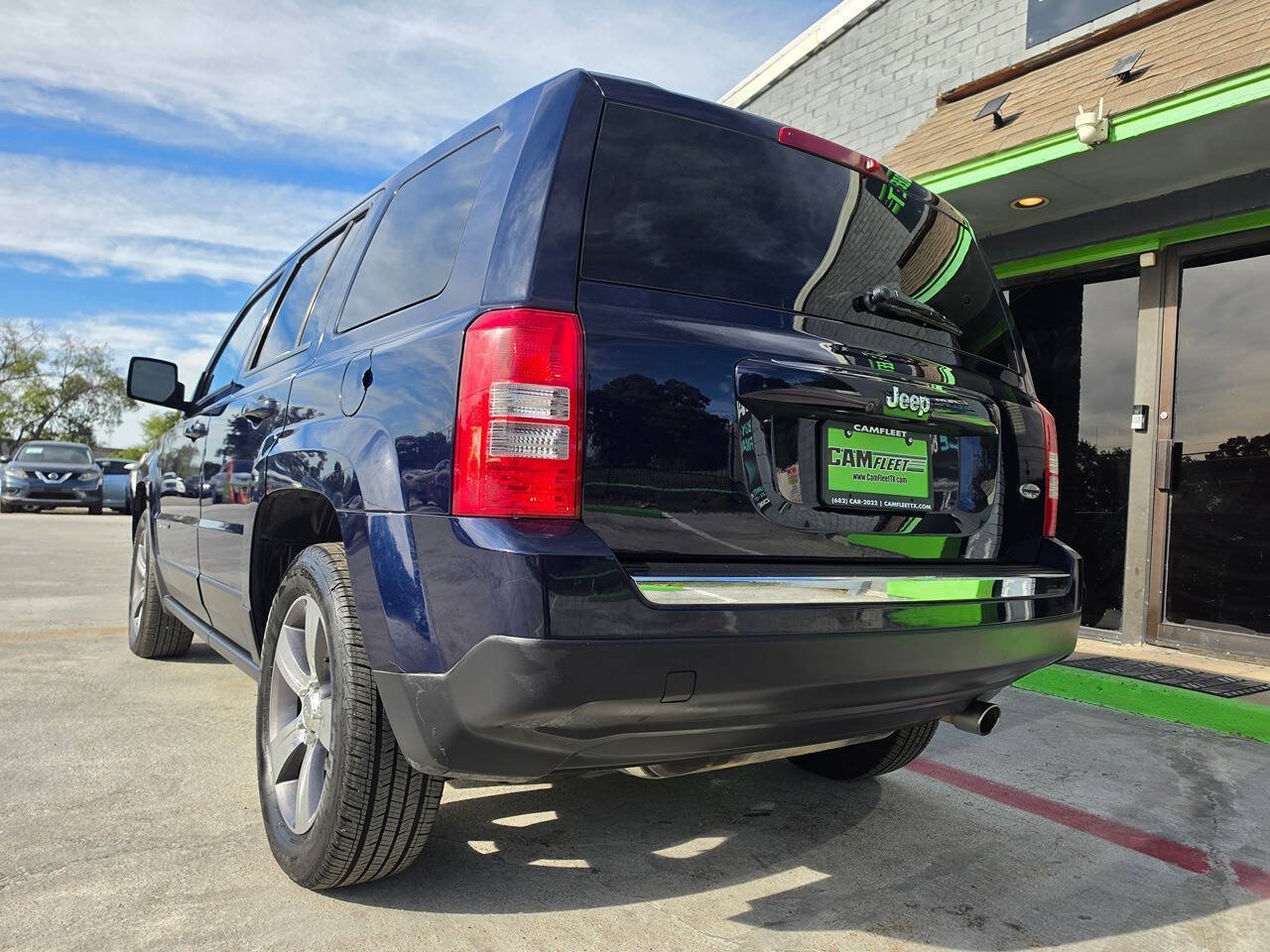 Used 2016 Jeep Patriot High Altitude FWD image 9