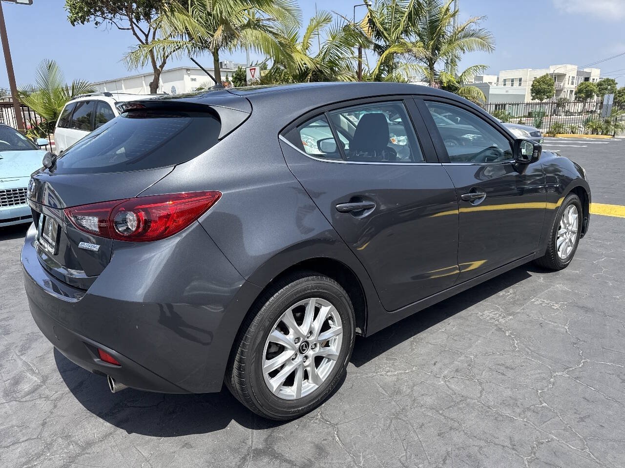 Used 2014 MAZDA MAZDA3 i Touring FWD image 5