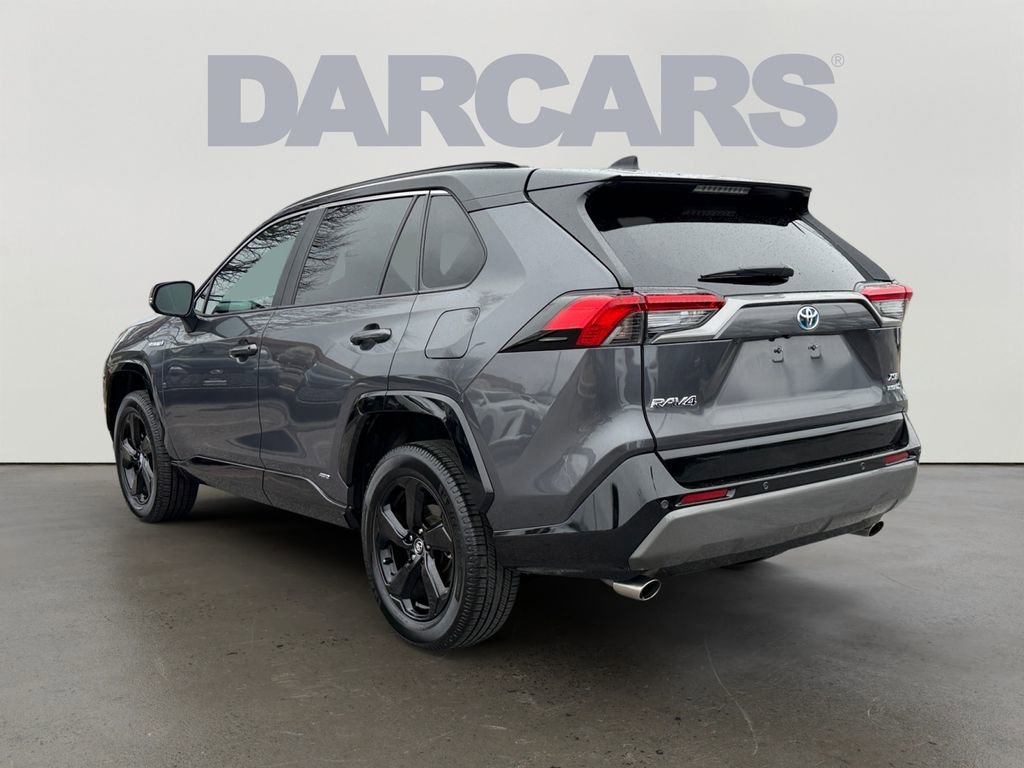 Used 2020 Toyota RAV4 XSE w/ XSE Grade Weather Package image 5