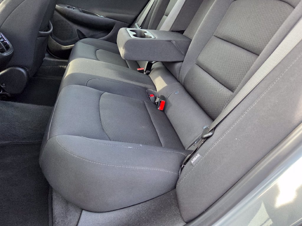 Used 2025 Chevrolet Malibu LT FWD image 21