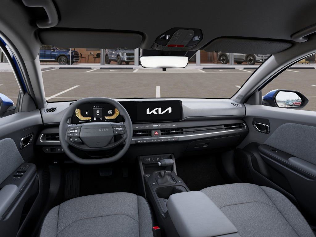 New 2025 Kia K4 LXS image 14