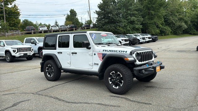 Used 2024 Jeep Wrangler Unlimited Rubicon 4xe w/ Capability Package AWD/4WD image 2