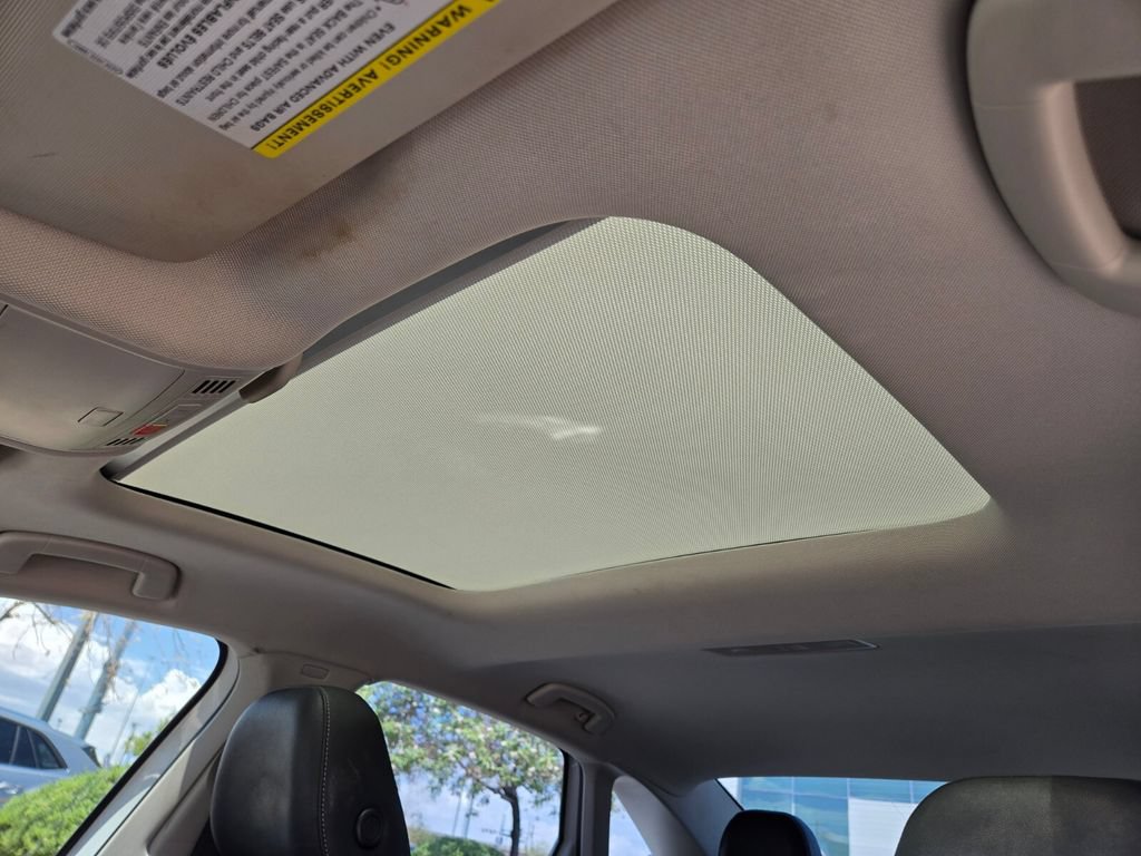 Certified 2021 Volkswagen Jetta SEL Premium FWD image 11