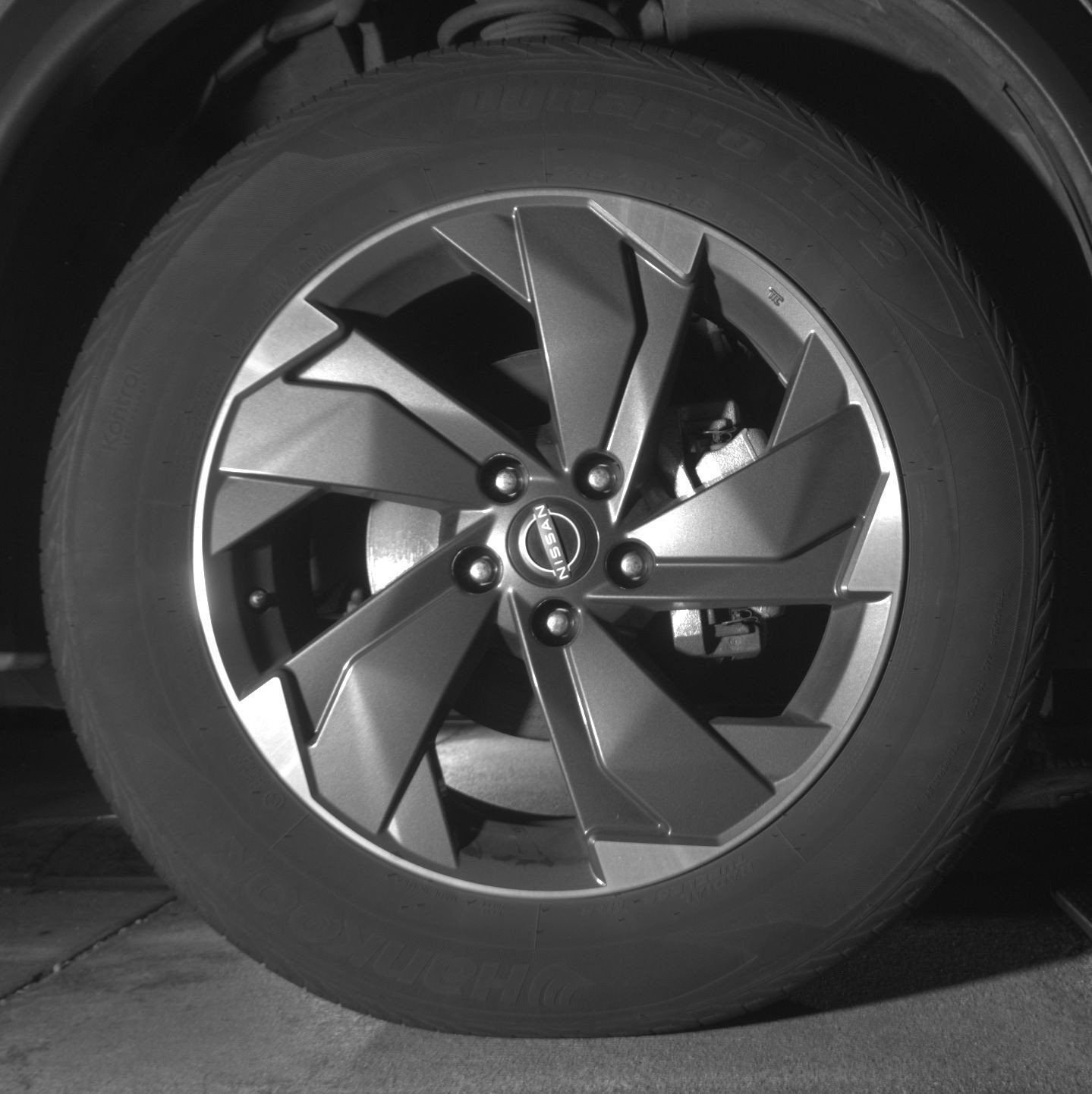 Used 2025 Nissan Rogue SV AWD/4WD image 15