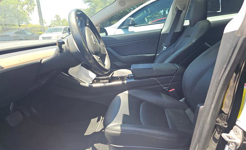 Used 2019 Tesla Model 3 Long Range RWD image 7