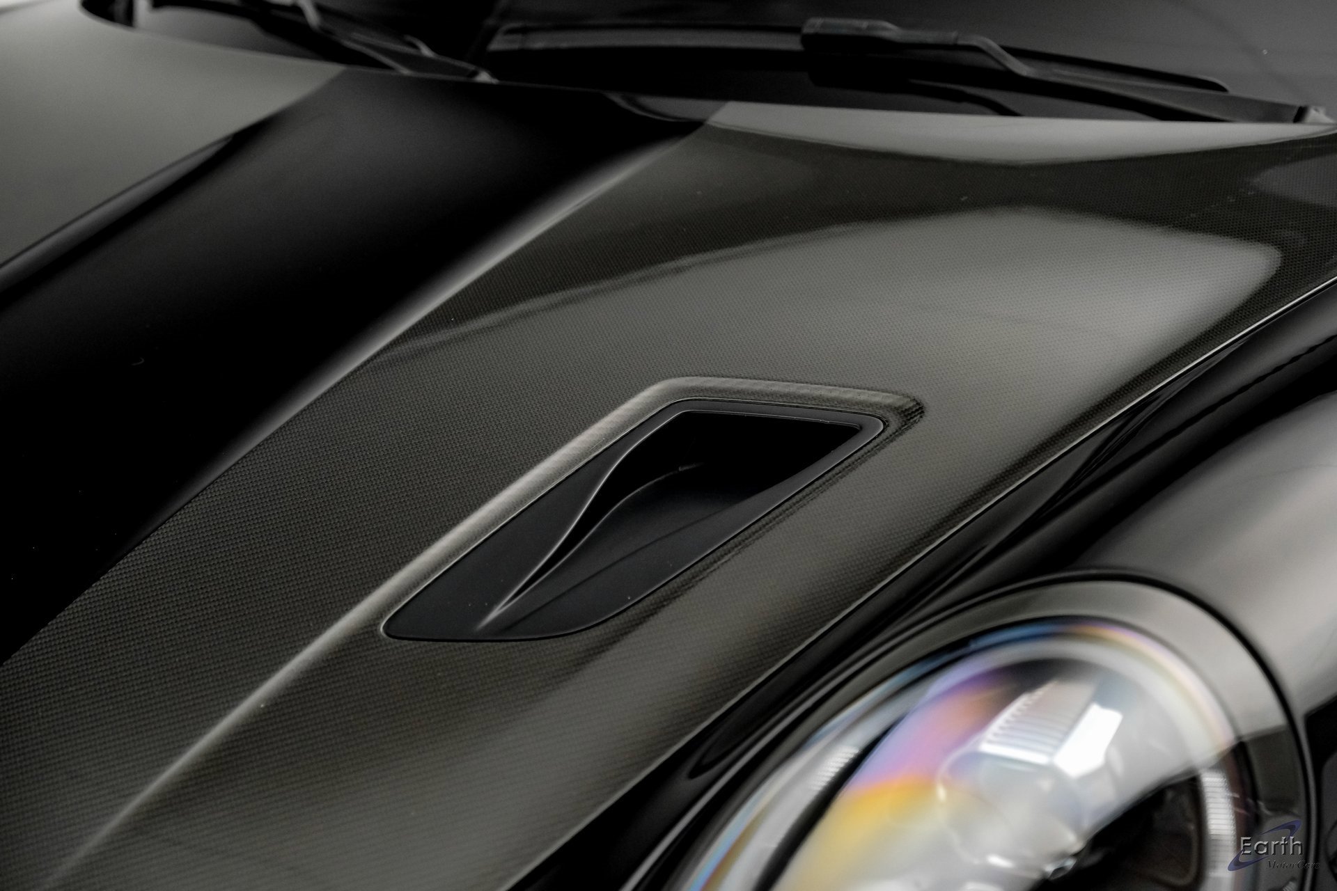 Used 2019 Porsche 911 GT2 RS w/ Weissach Package image 35