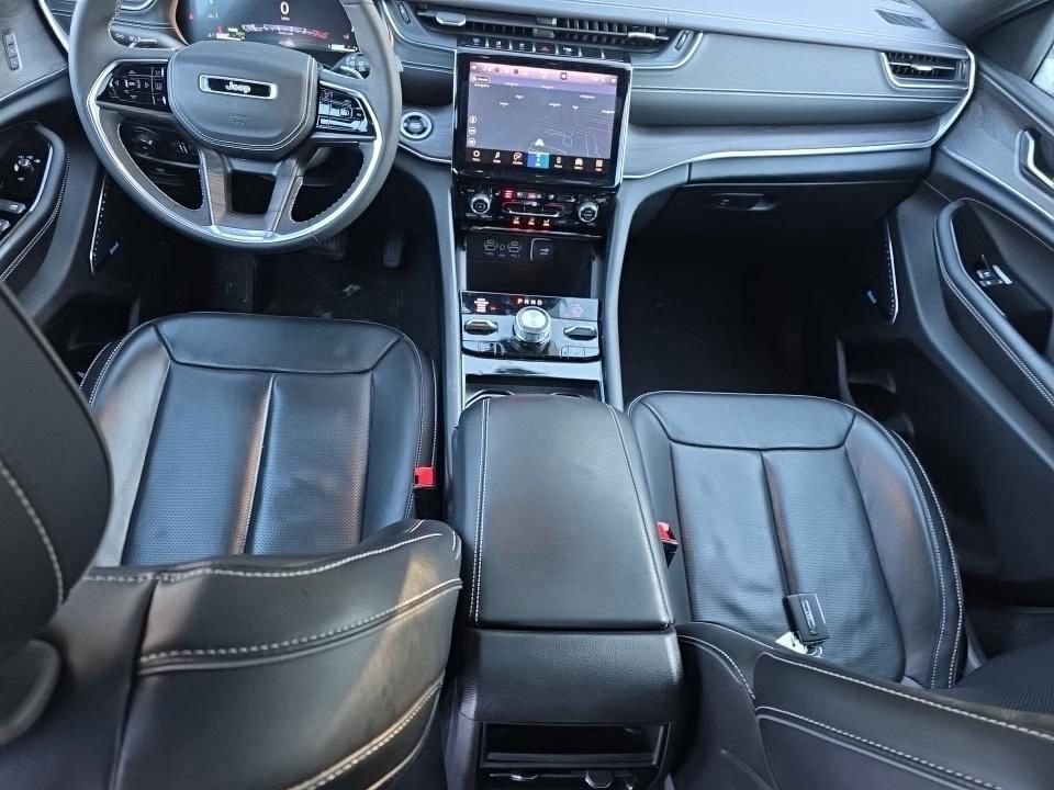 Used 2022 Jeep Grand Cherokee Overland image 14