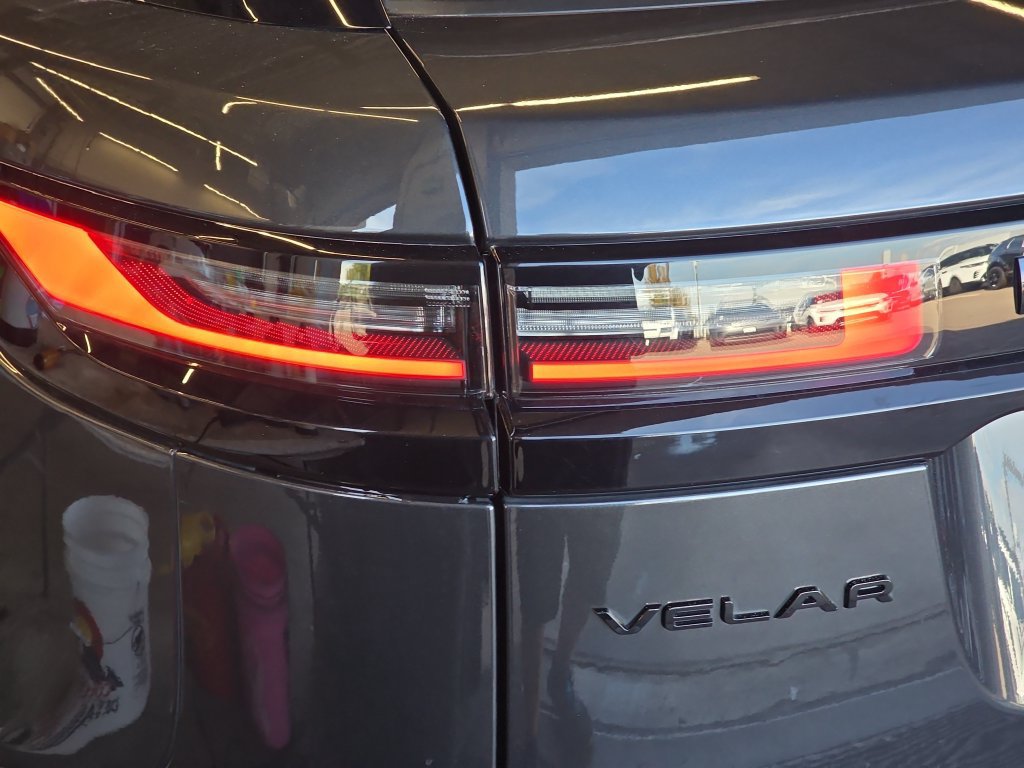 Used 2025 Land Rover Range Rover Velar Dynamic SE AWD/4WD image 36