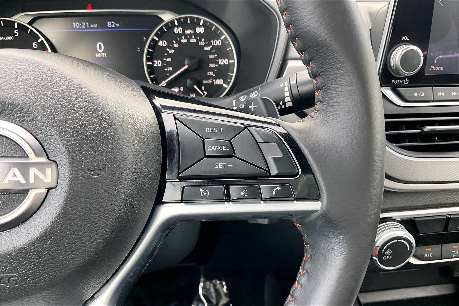 Used 2025 Nissan Altima 2.5 SR FWD image 24