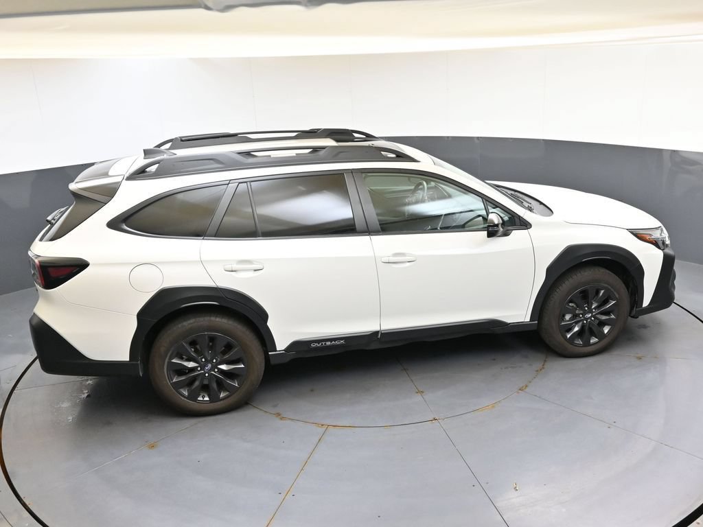 Certified 2025 Subaru Outback Onyx Edition AWD/4WD image 41