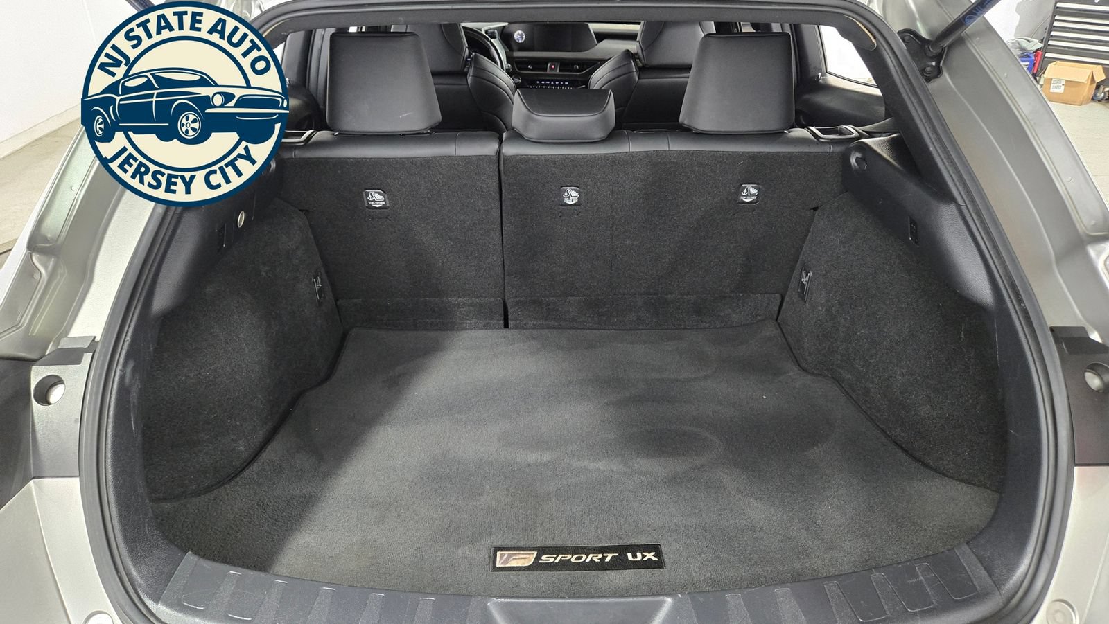 Used 2021 Lexus UX 200 F Sport w/ Accessory Package (Z1) FWD image 37