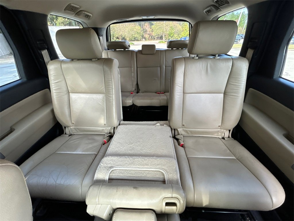 Used 2015 Toyota Sequoia SR5 image 21
