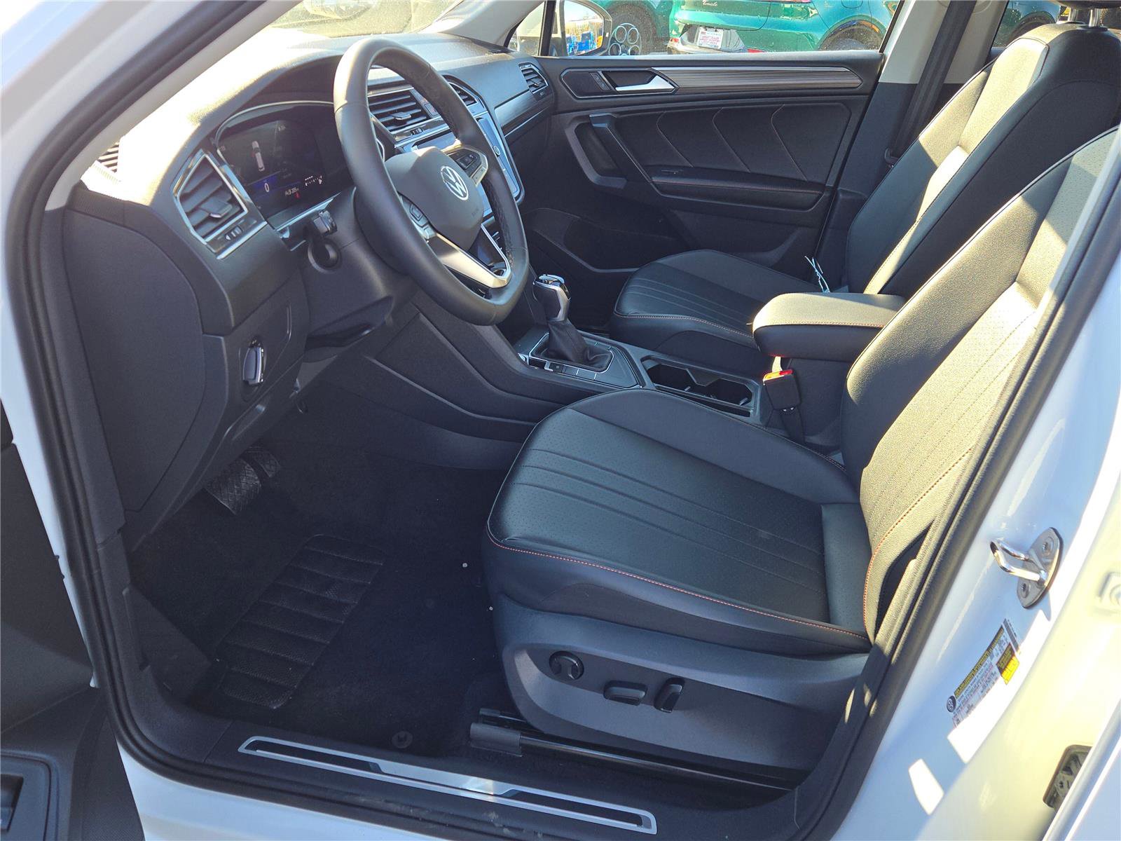 Used 2024 Volkswagen Tiguan Wolfsburg Edition image 26