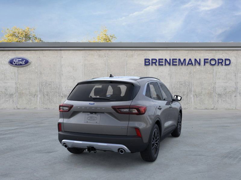 New 2025 Ford Escape SE w/ Class II Trailer Tow Package image 9