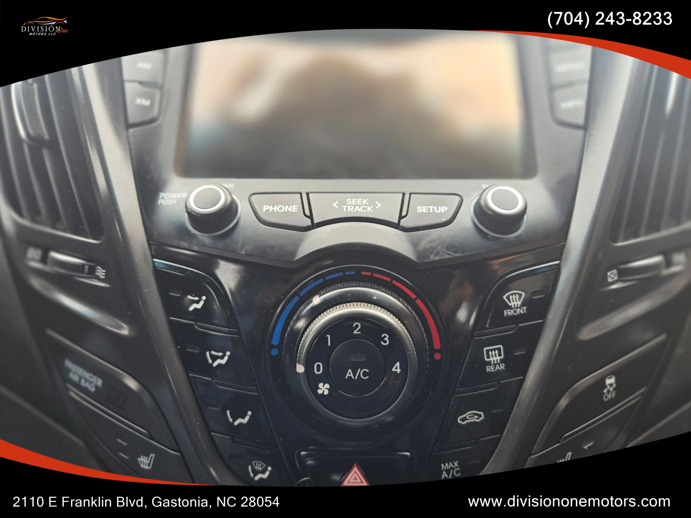 Used 2016 Hyundai Veloster Turbo image 13