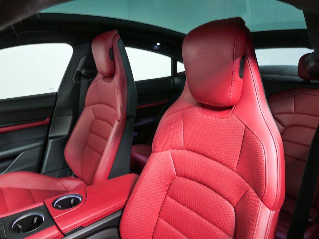 Certified 2023 Porsche Taycan RWD image 5