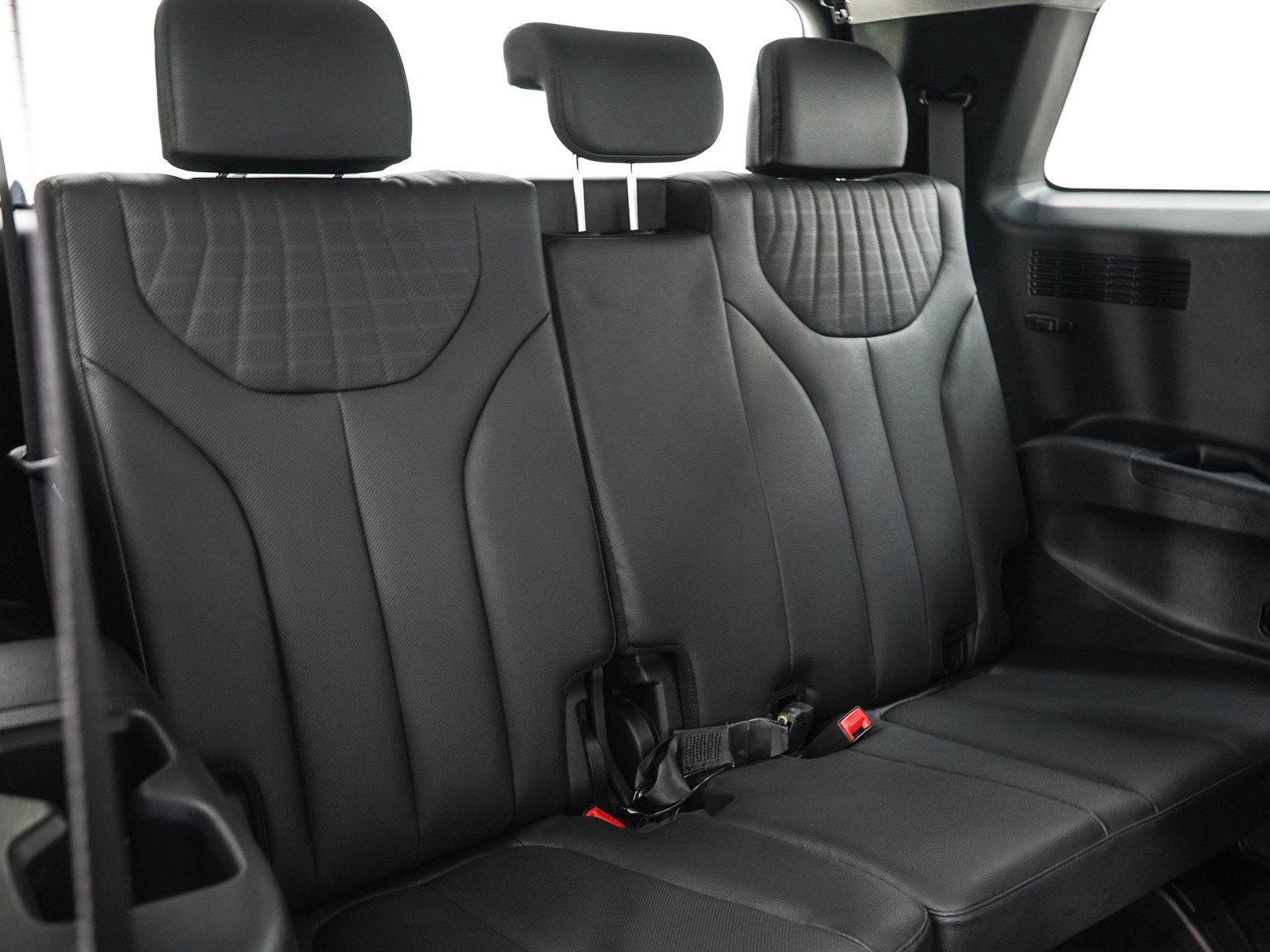Used 2025 Hyundai Palisade Limited AWD/4WD image 15