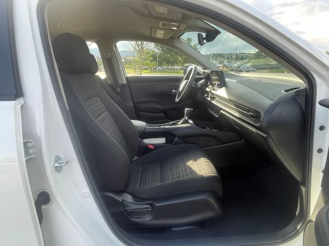 Used 2024 Honda HR-V LX image 32