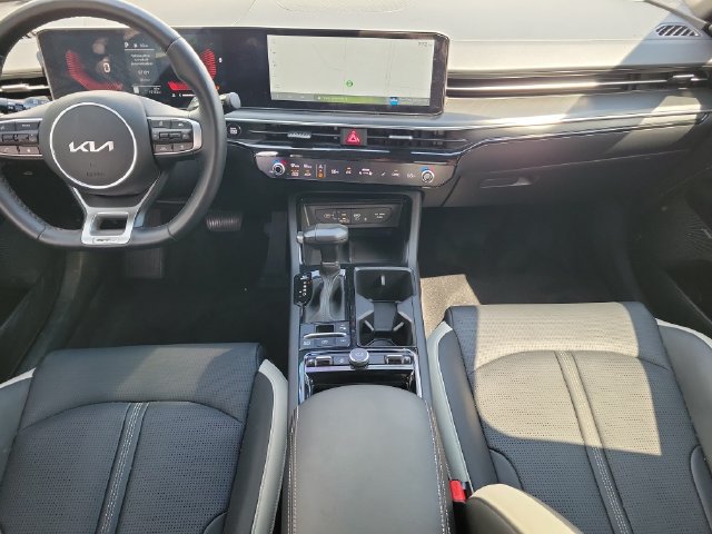 Used 2025 Kia K5 GT-Line w/ GT-Line Premium Package AWD/4WD image 13