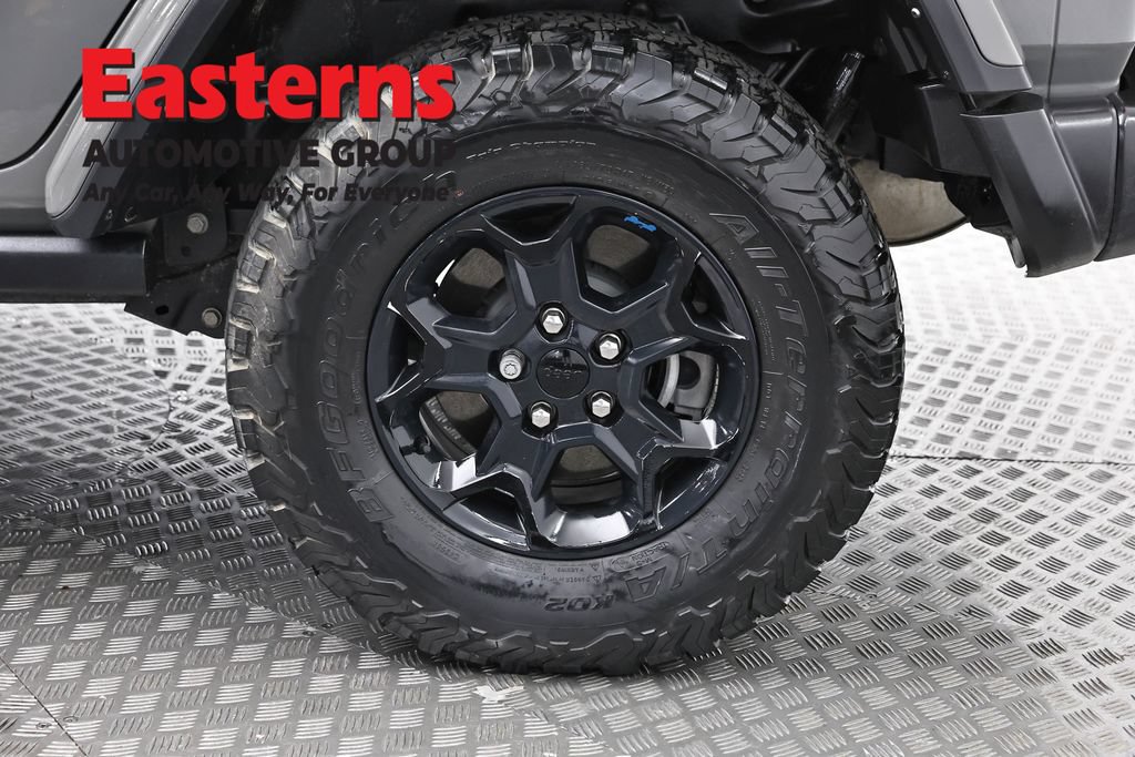 Used 2022 Jeep Wrangler Unlimited Rubicon 4xe w/ Cold Weather Group AWD/4WD image 35