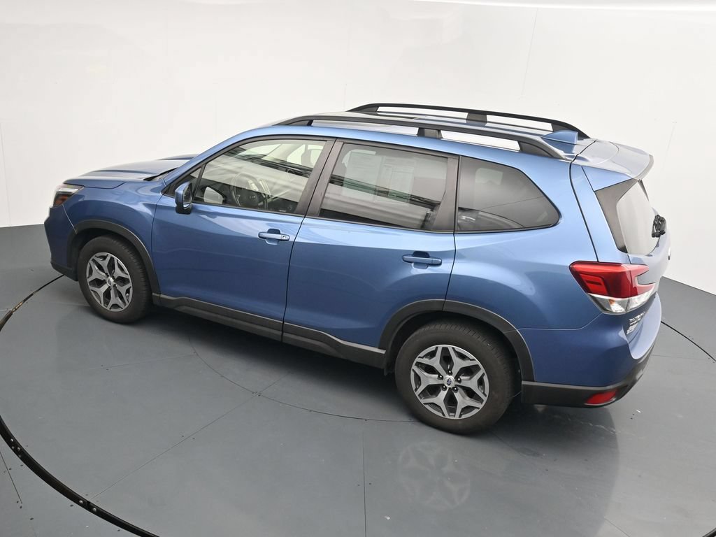 Used 2021 Subaru Forester Premium AWD/4WD image 27