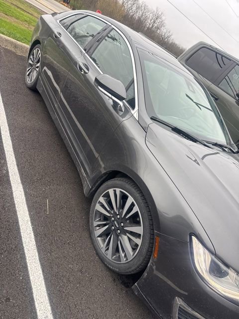 Used 2019 Lincoln MKZ Reserve image 2