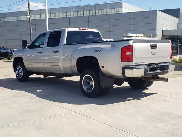 Used 2008 Chevrolet Silverado 3500 LT AWD/4WD image 7