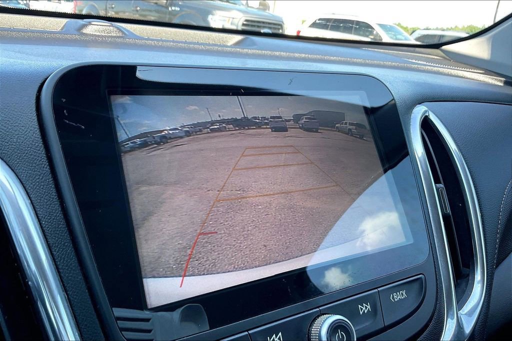 Used 2018 Chevrolet Equinox Premier FWD image 13