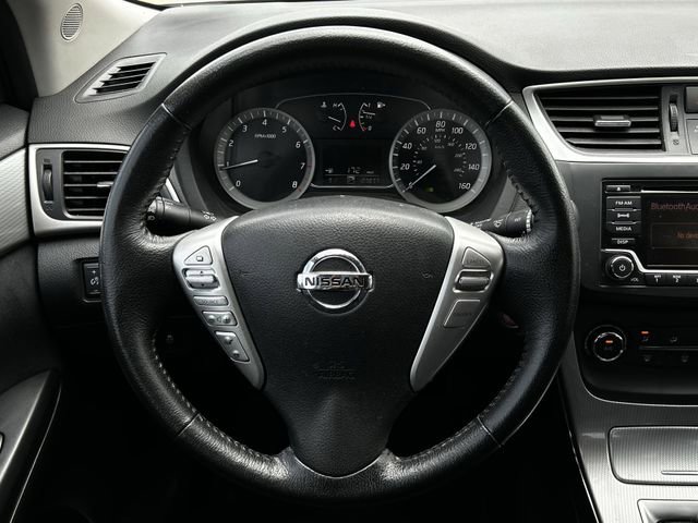 Used 2015 Nissan Sentra SR FWD image 14