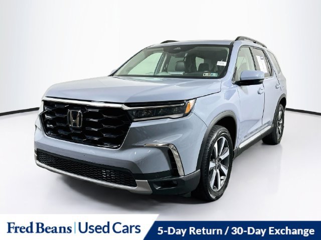 Used 2023 Honda Pilot Touring image 4